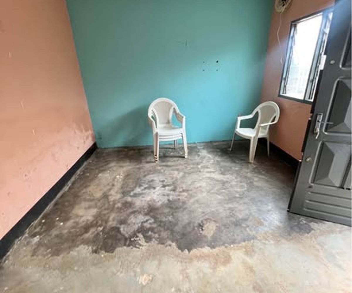 Studio individuel 4 pièces à Nsimeyong, Yaoundé - 45 000 XAF/mois