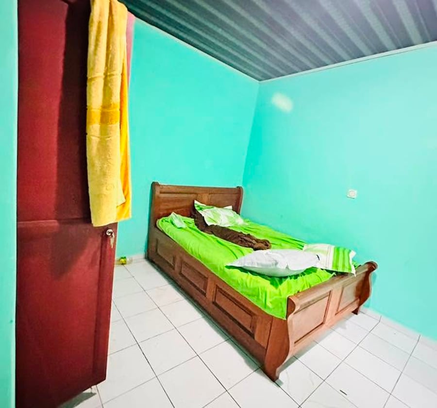 Studio moderne à louer à Obobogo