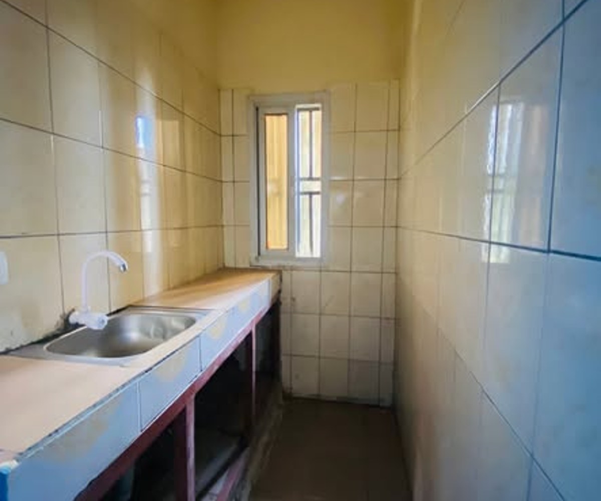 Studio moderne à Fourgerol, Yaoundé