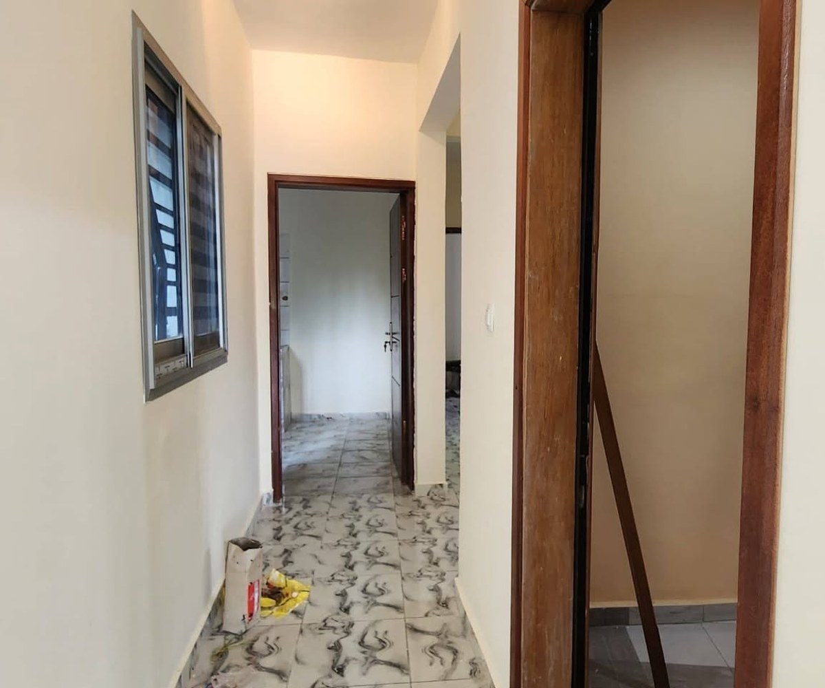Chic appartement à louer à Odza Borne 10