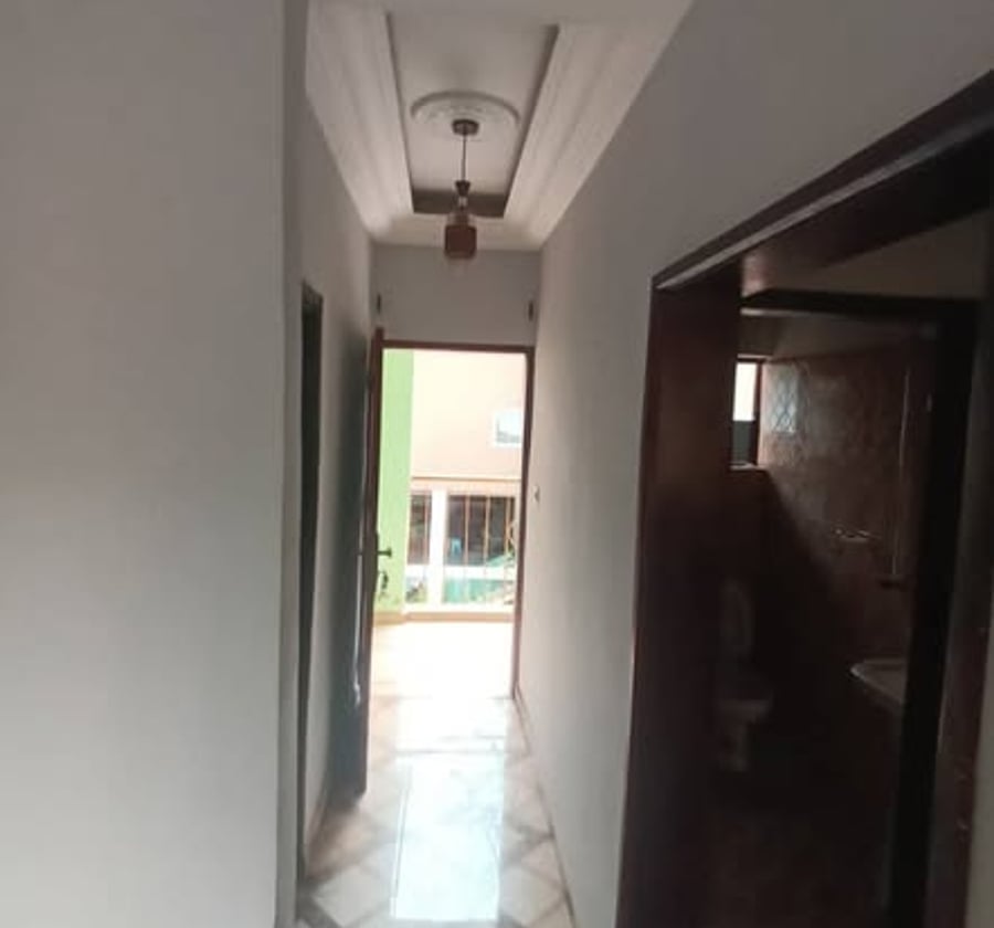 Studio moderne à louer - Cité Verte, Yaoundé