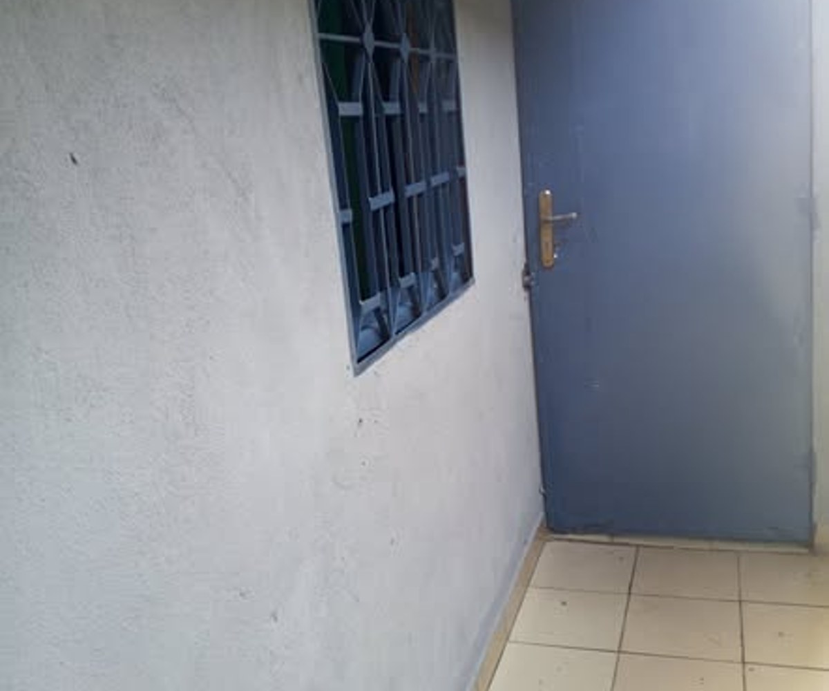 Vaste studio moderne à Village