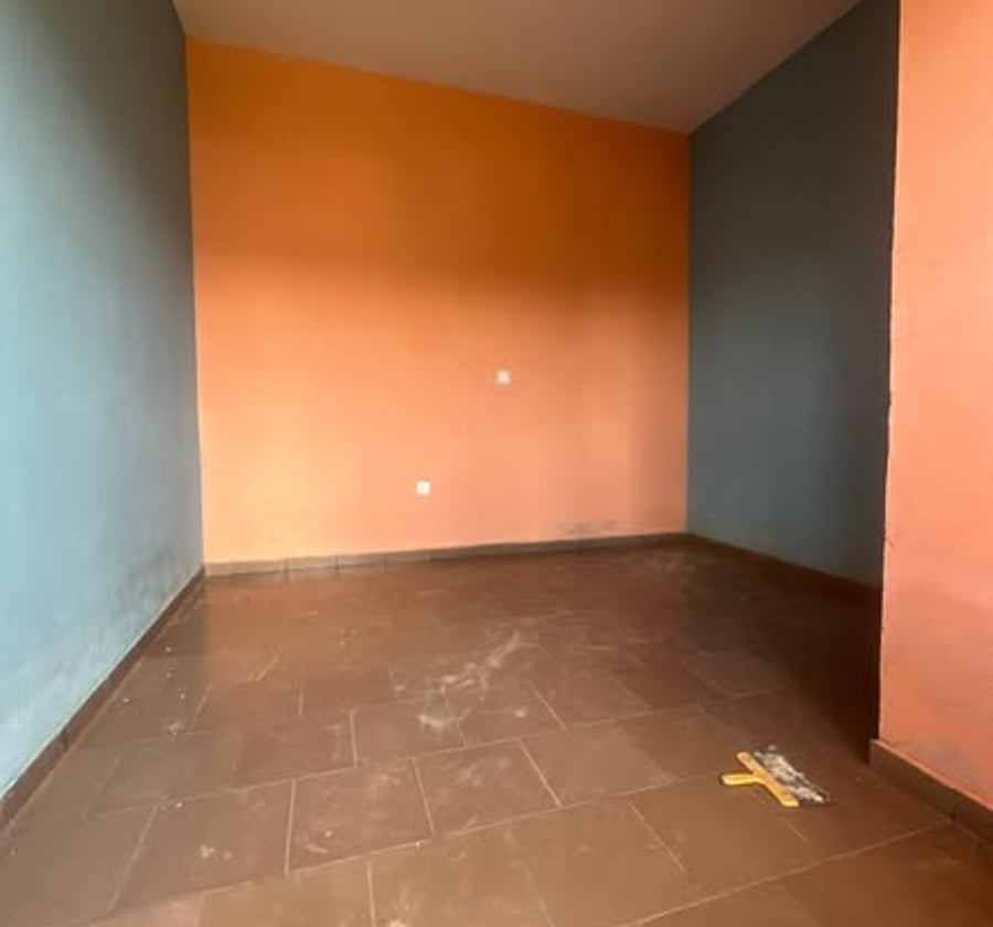 Chambre moderne à PK14, Douala