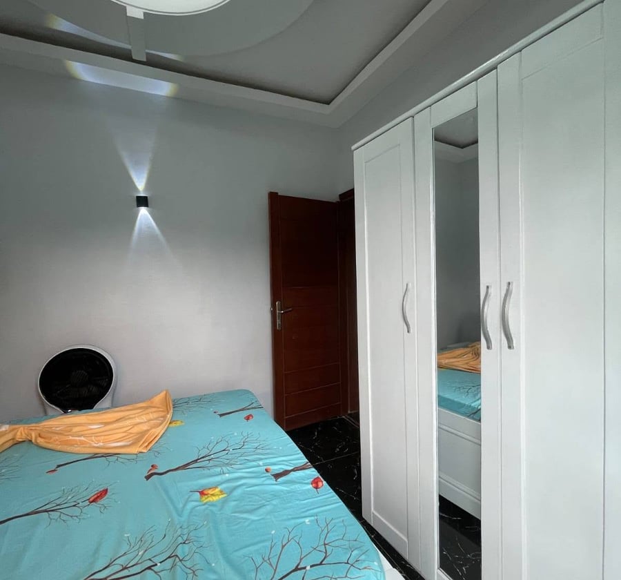 Studio meublé chic à Yaoundé Jouvence