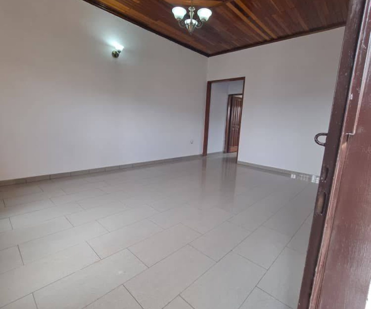 Appartement moderne 2 chambres à louer à Ngousso