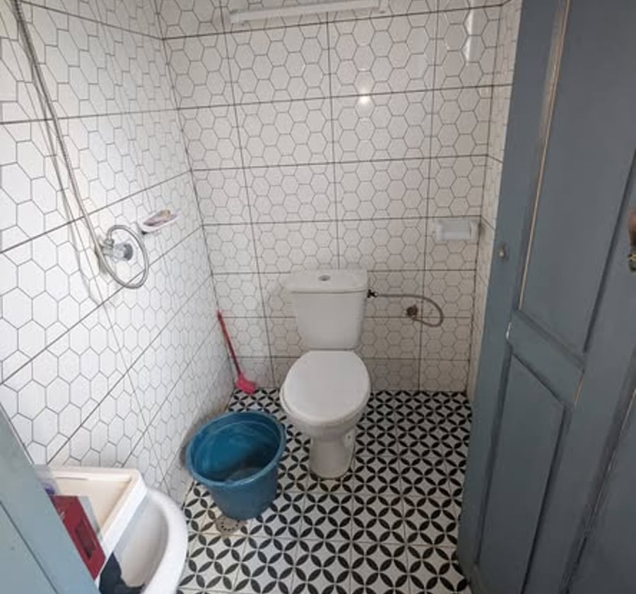 Chambre moderne - Nkolnda