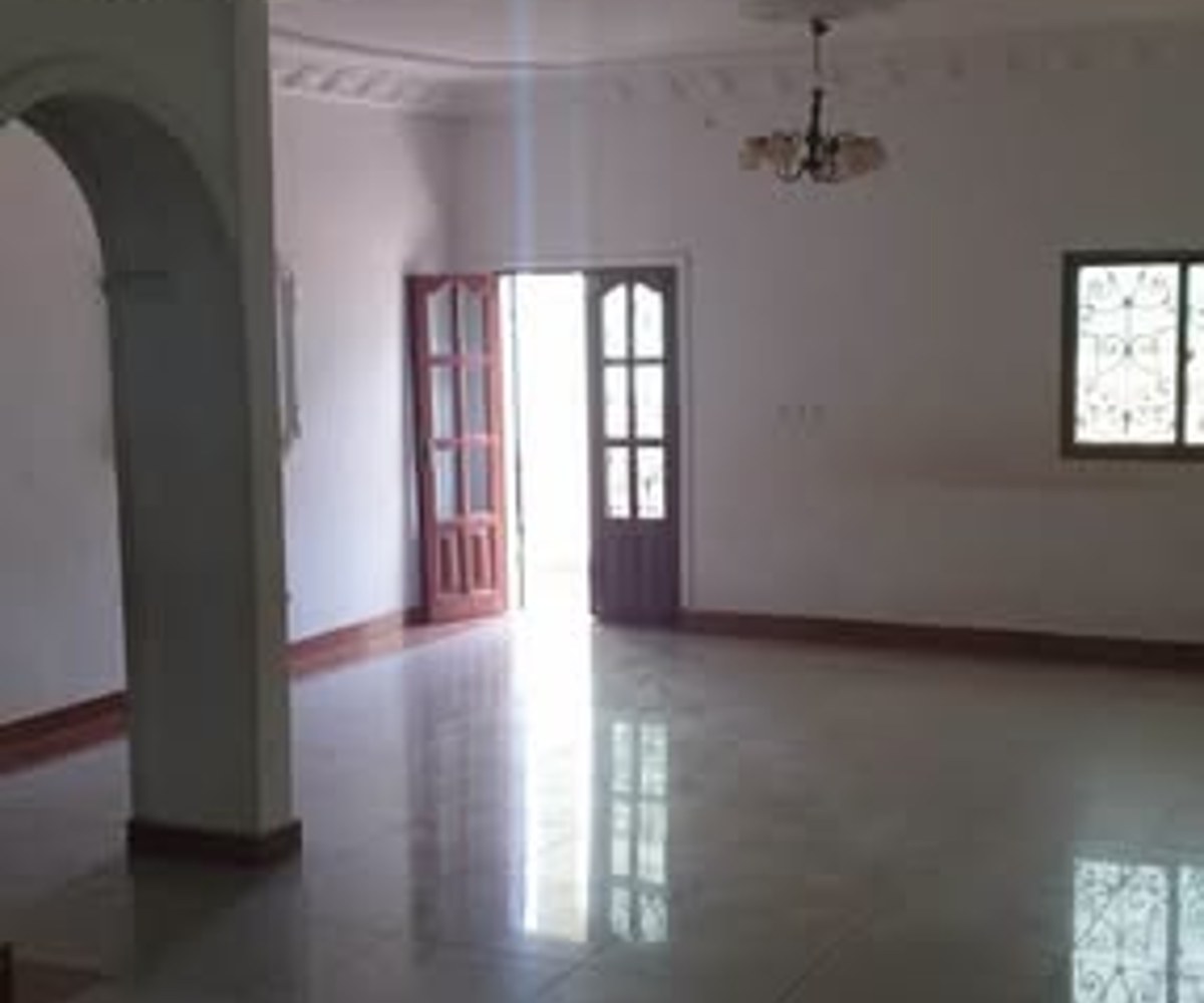 Duplex 4 chambres à louer - Odza, Yaoundé