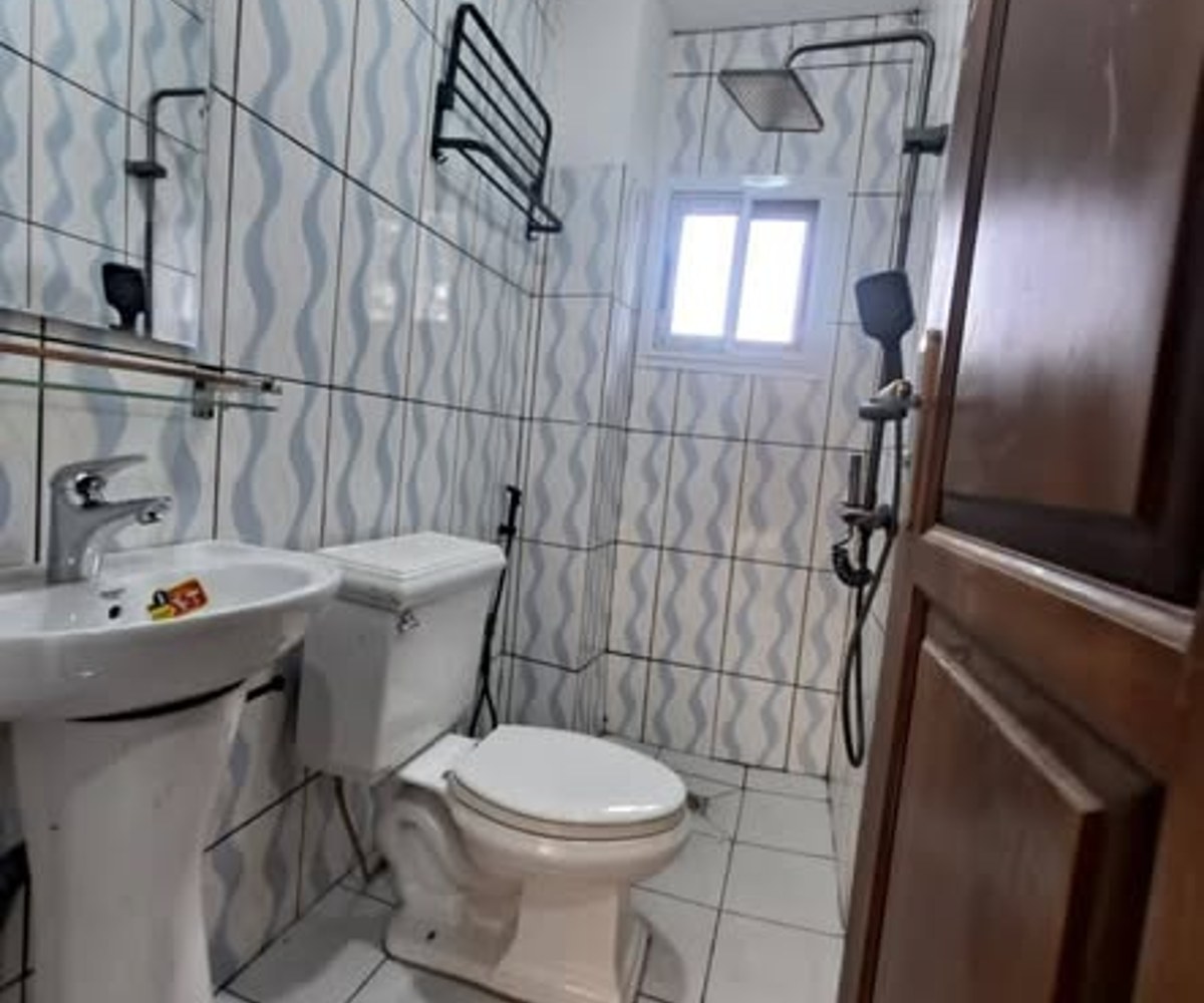 Appartement moderne neuf à louer – Tsinga Village, Yaoundé