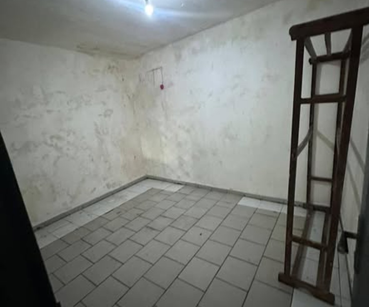 Studio à louer à Ndogbong, Douala