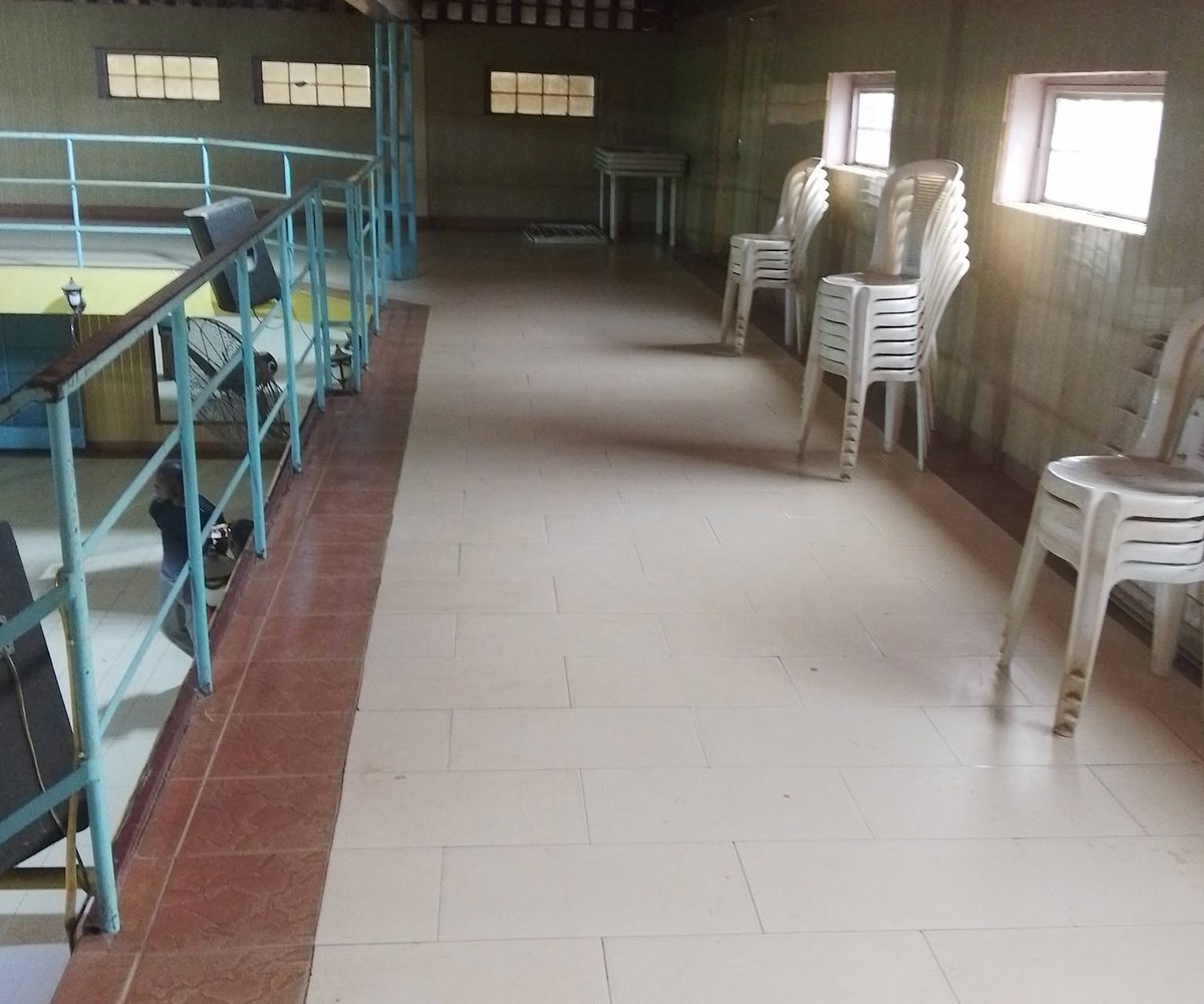 Magasin de stockage à louer Yaoundé Nlongkak