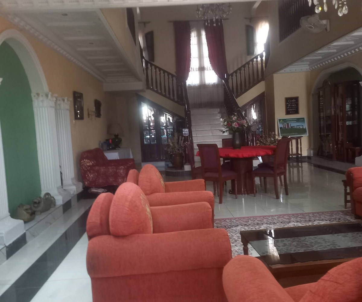 Vaste appartement haut standing en duplex - Akwa Nord
