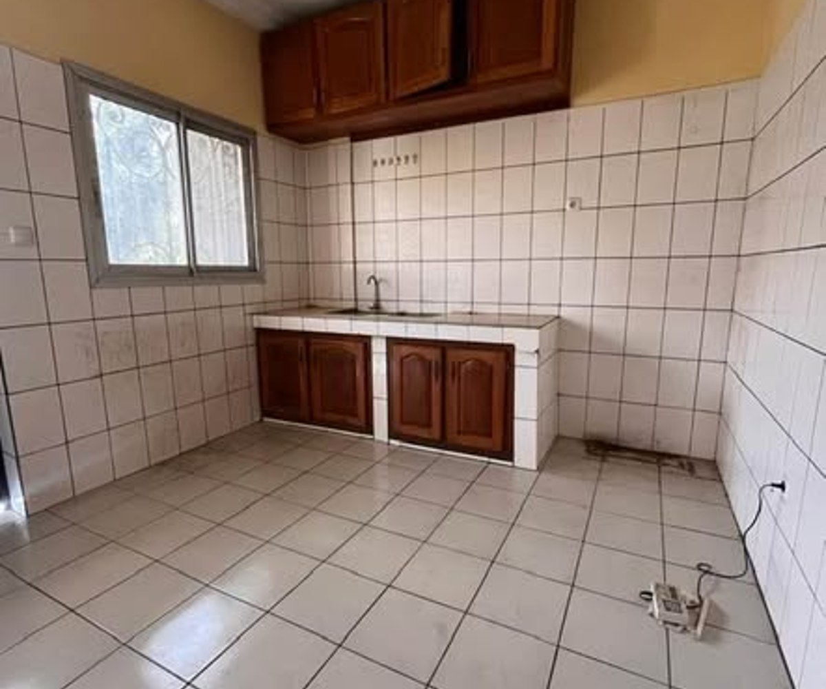 Appartement 2 chambres à Logbessou
