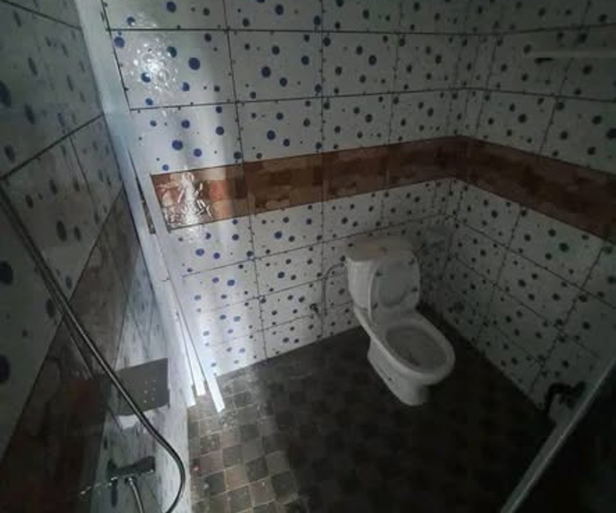 Chambre moderne à Logbaba Saker
