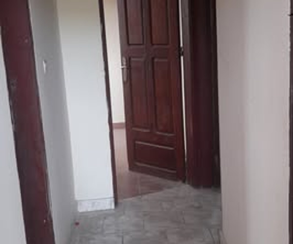 Appartement moderne à louer - PK12 Marché