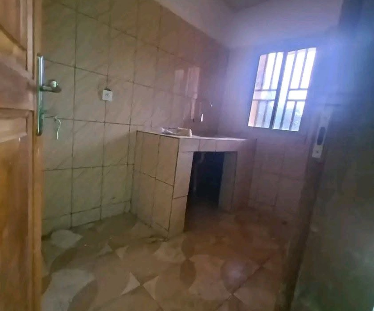 Studio nouvellement construit à louer - Éleveur, Yaoundé