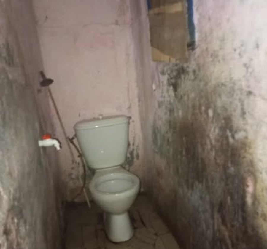 Studio moderne 4 pièces - PK8 Douala