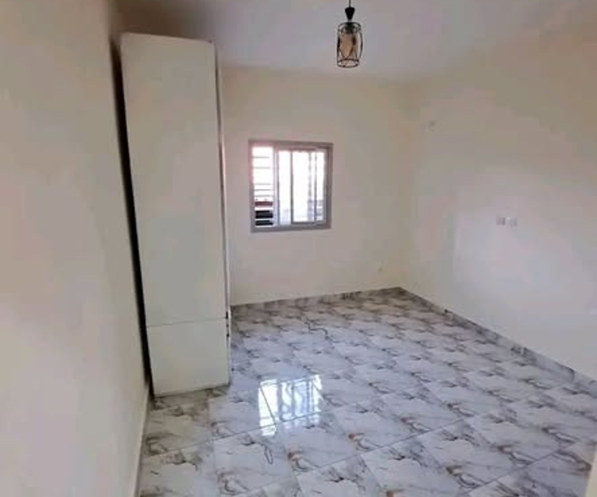 Chambre moderne à louer - Ngousso, Total