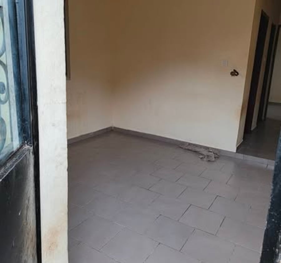Studio moderne à louer à TKC