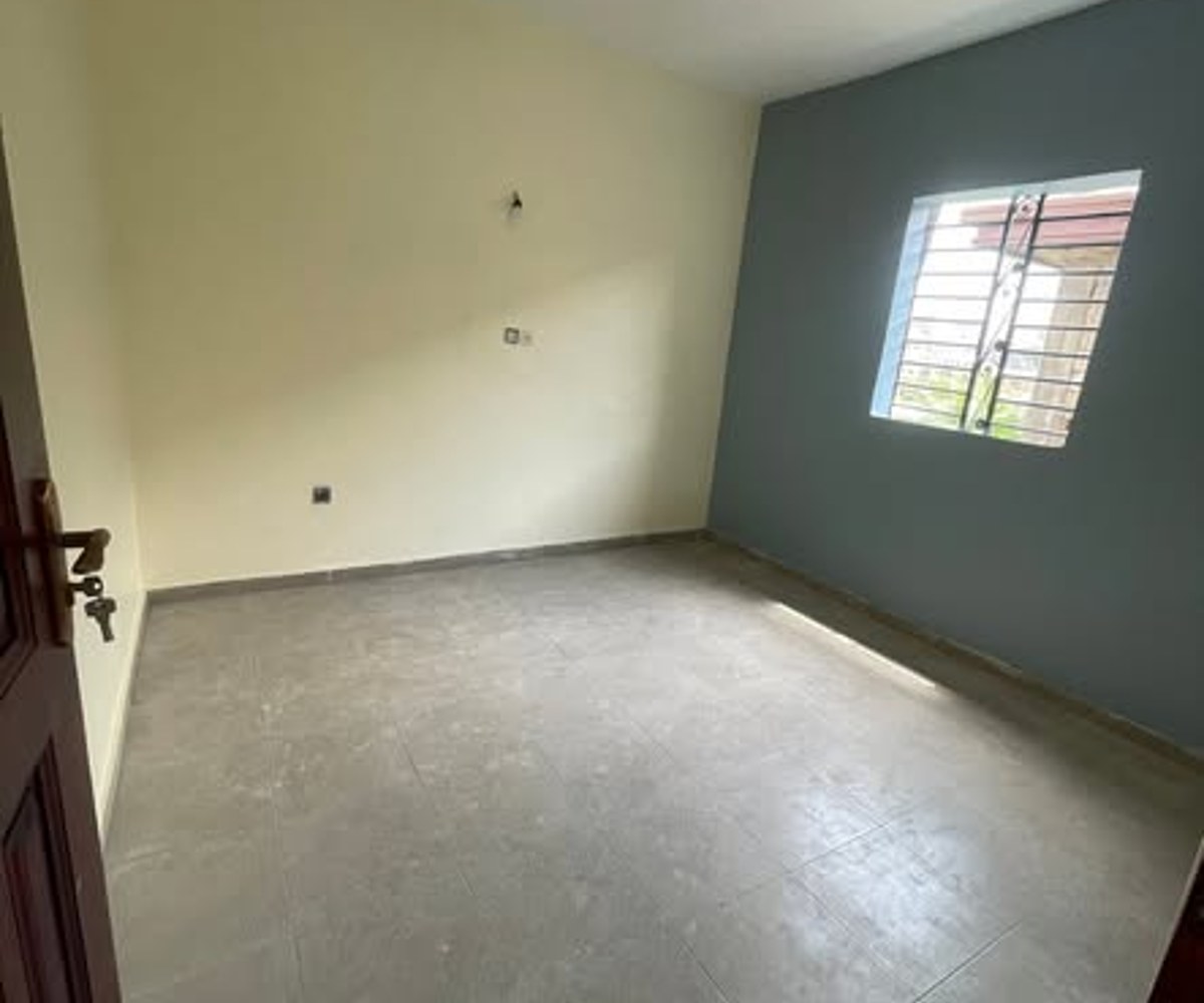 Studio moderne à Japoma