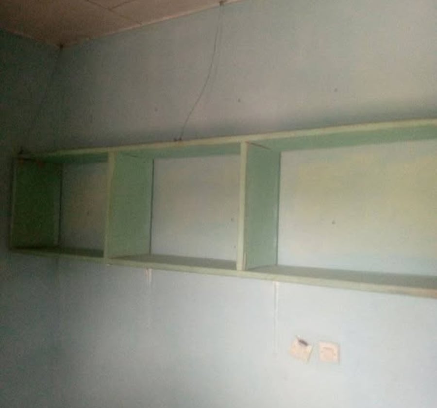 Studio moderne 4 pièces à Nkolbisson - 40 000 FCFA/mois