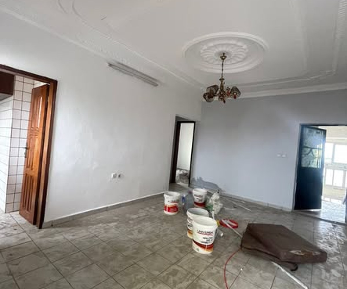 Appartement staffé à louer à Ndogbong, Douala
