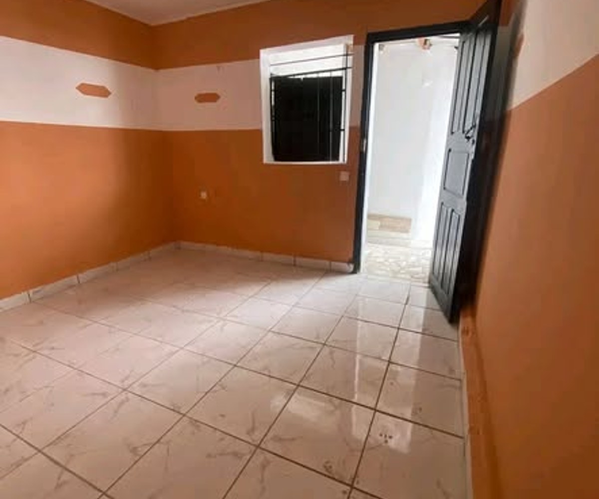 Studio moderne à Nyalla, Douala