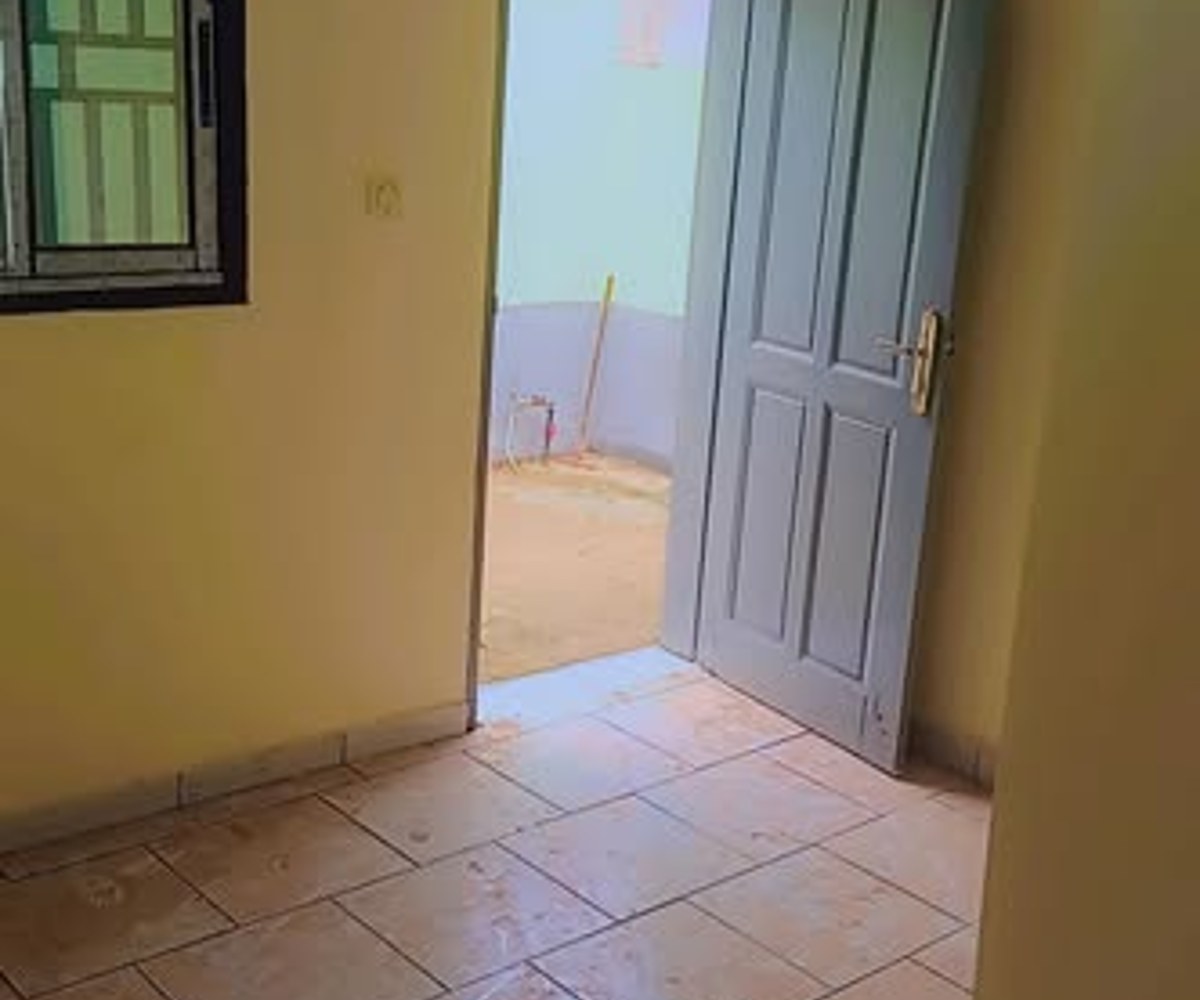 Chambre moderne à PK17