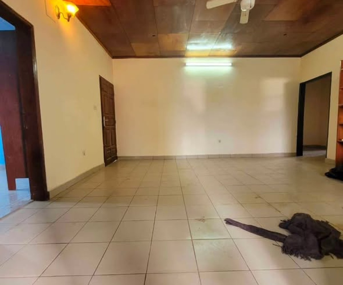 Appartement moderne à louer – Biyem-Assi TKC