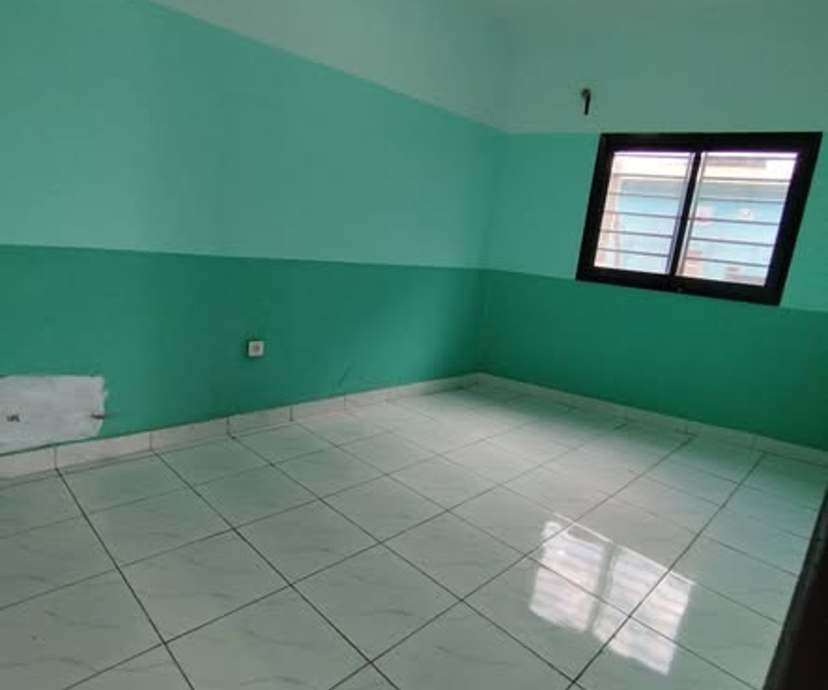 Studio moderne tout neuf à Nkoabang