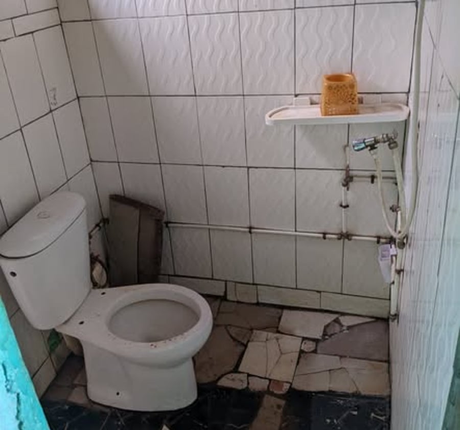 Vaste chambre moderne à louer à Damas, Yaoundé