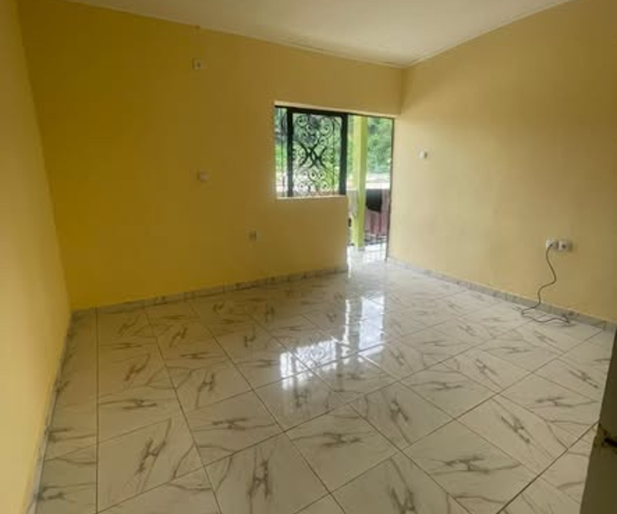 Chambre moderne avec coin cuisine – Logbessou