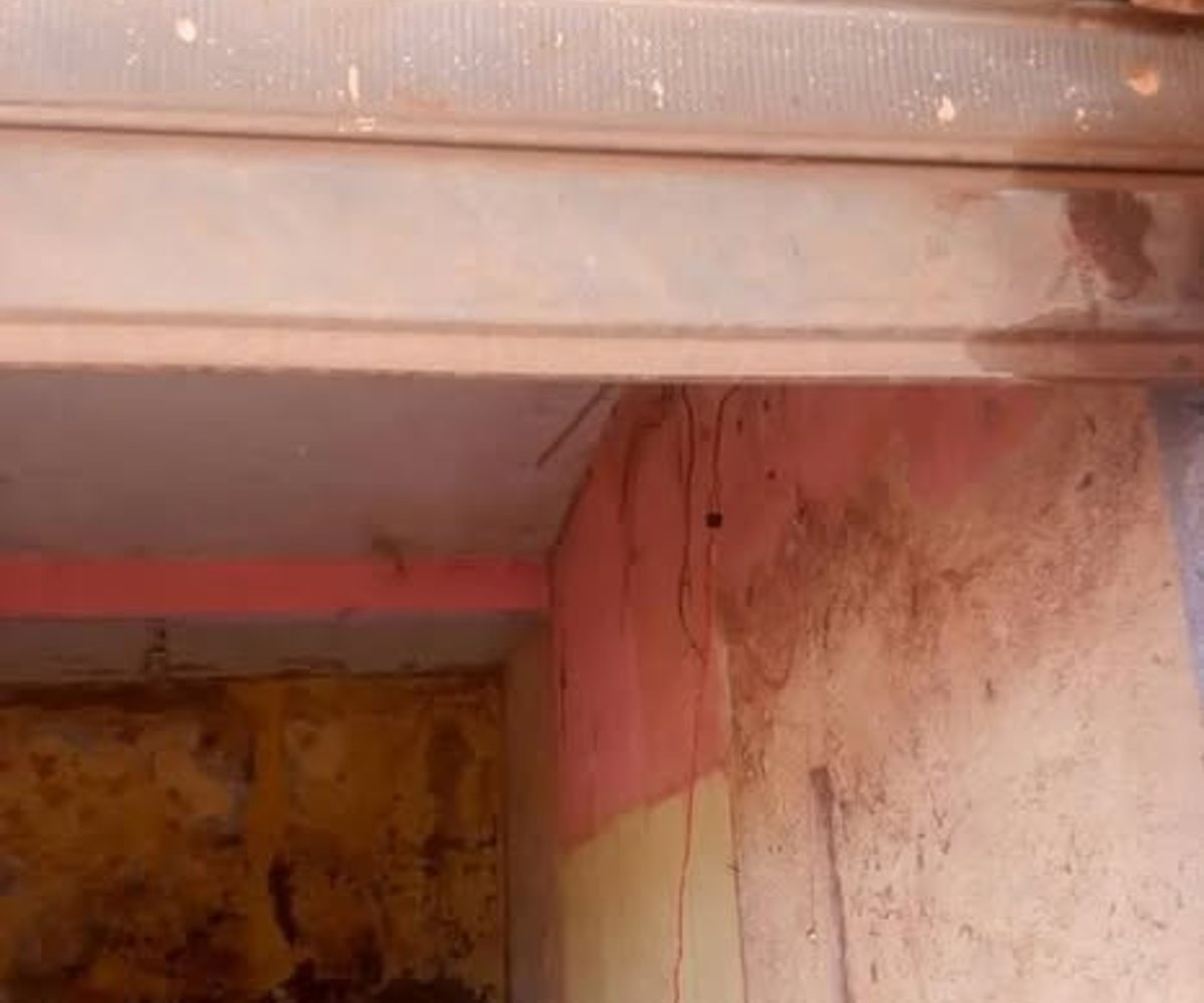 Boutique en bordure de route - PK17, Douala