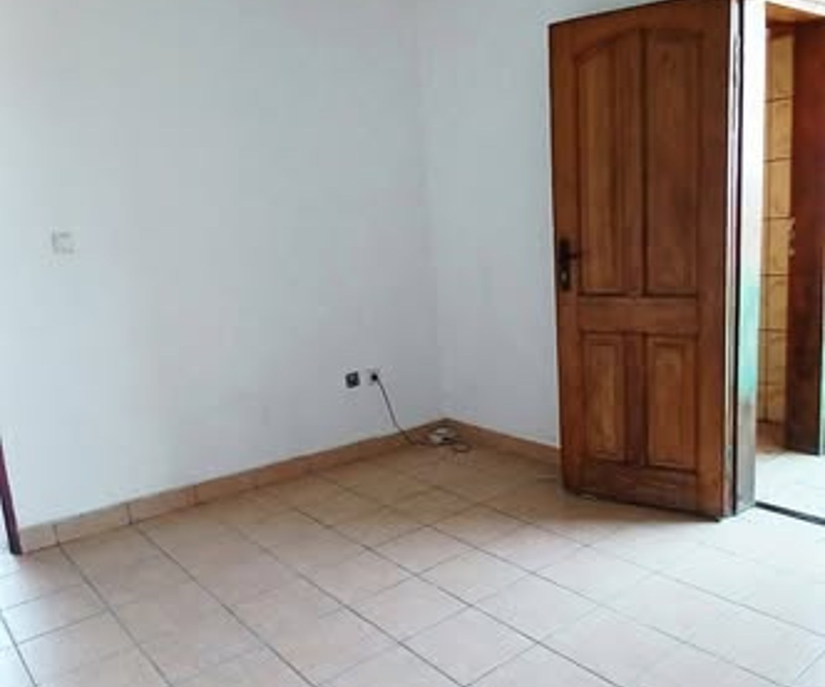Studio moderne à louer à Bépanda