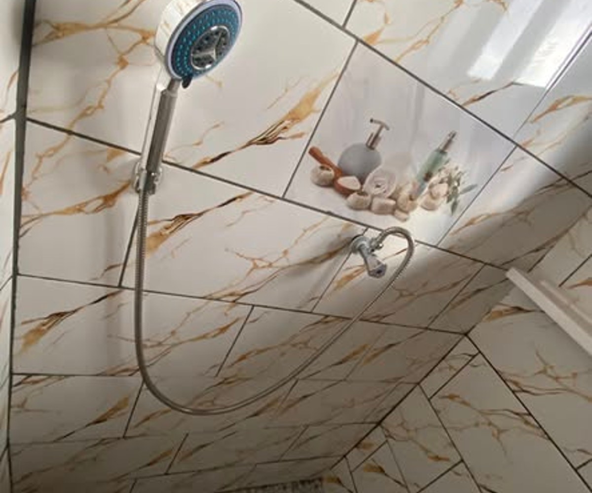 Chambre moderne 3 pièces - Entrée Simbock, Yaoundé