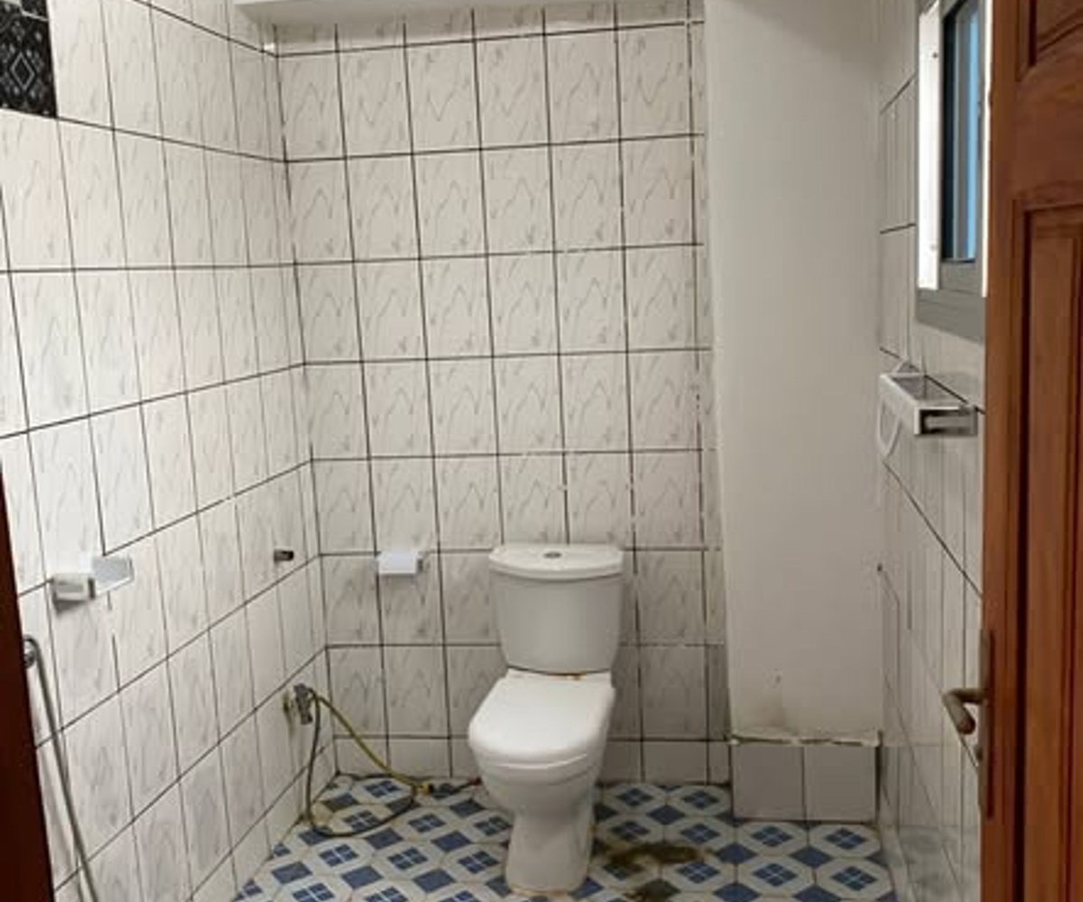 Studio moderne hyper spacieux et propre - Bonapriso, Douala