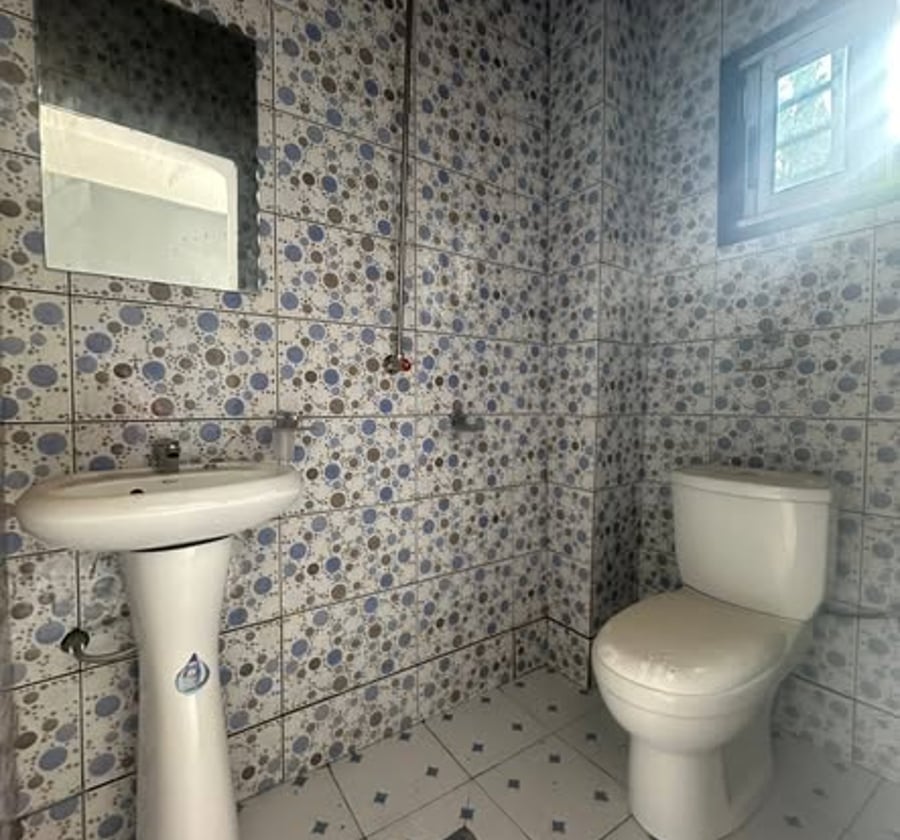 Chambres modernes à PK 17 - Douala
