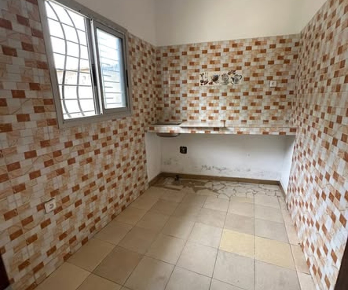 Appartement moderne à PK 17