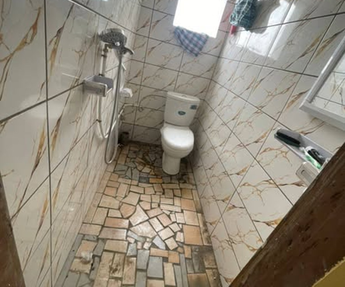 Studio moderne à Logbessou - 50 000 FCFA/mois