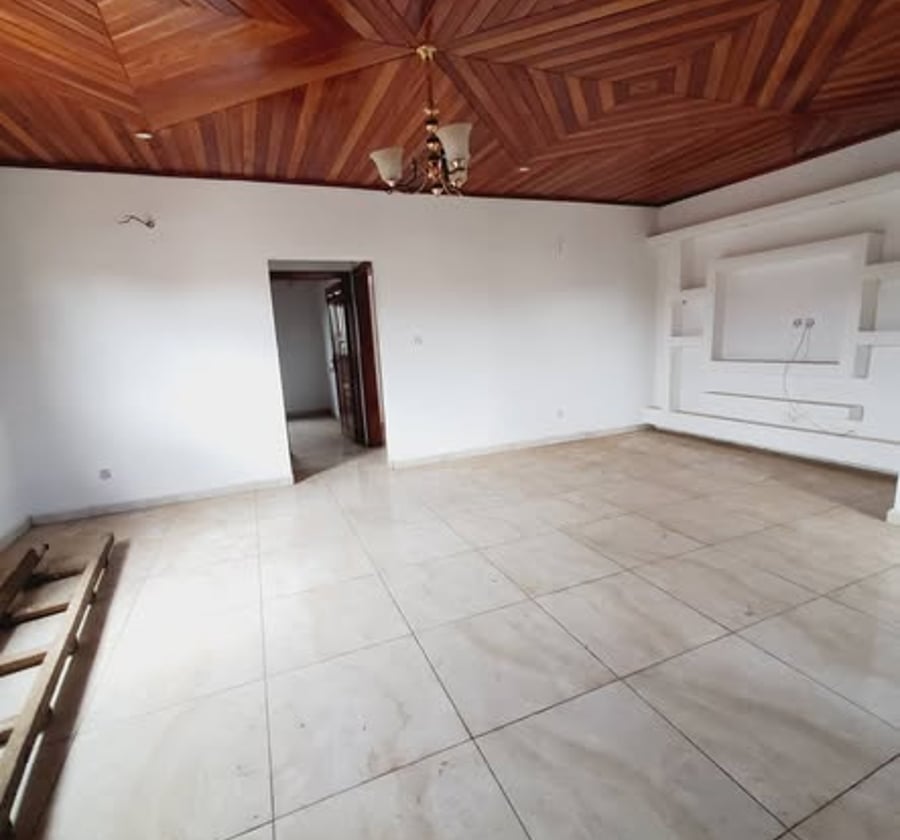 Appartement moderne à louer - Biyem-Assi Obili