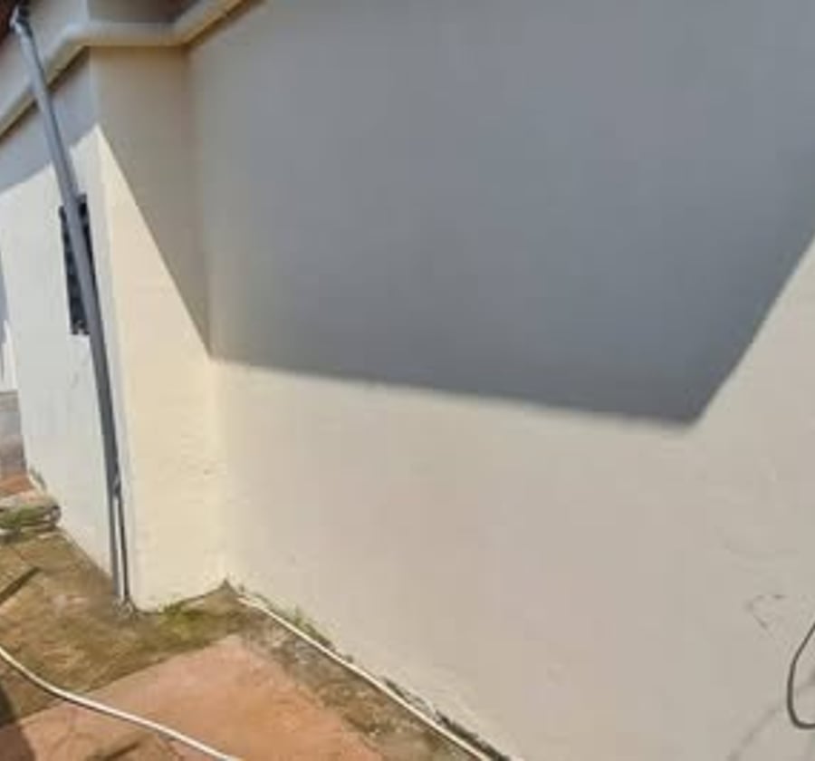 Maison individuelle 2 chambres à Odza