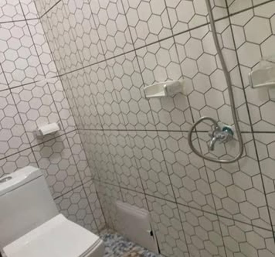 Chambre moderne à louer à Nkoabang