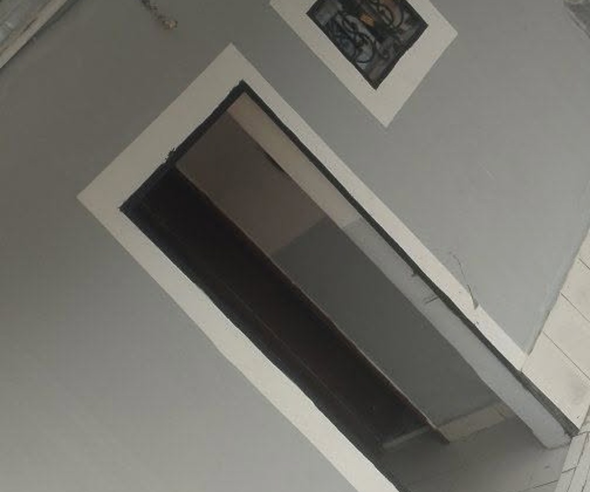 Grande chambre à louer à PK 12