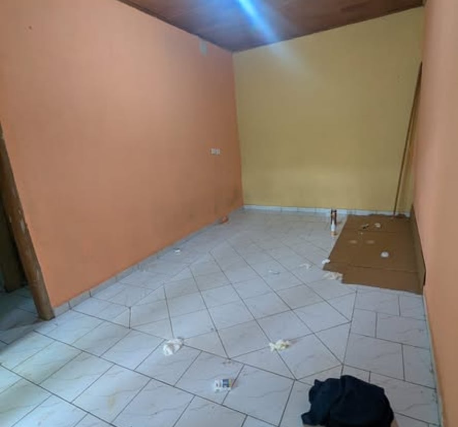 Studio moderne à Mendong