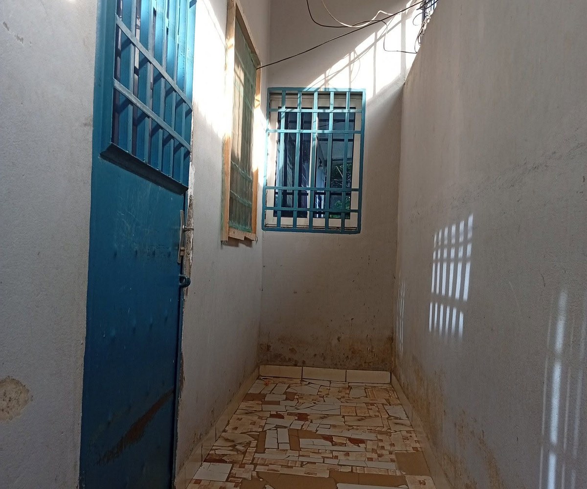 Studio moderne à louer au PK12 Douala