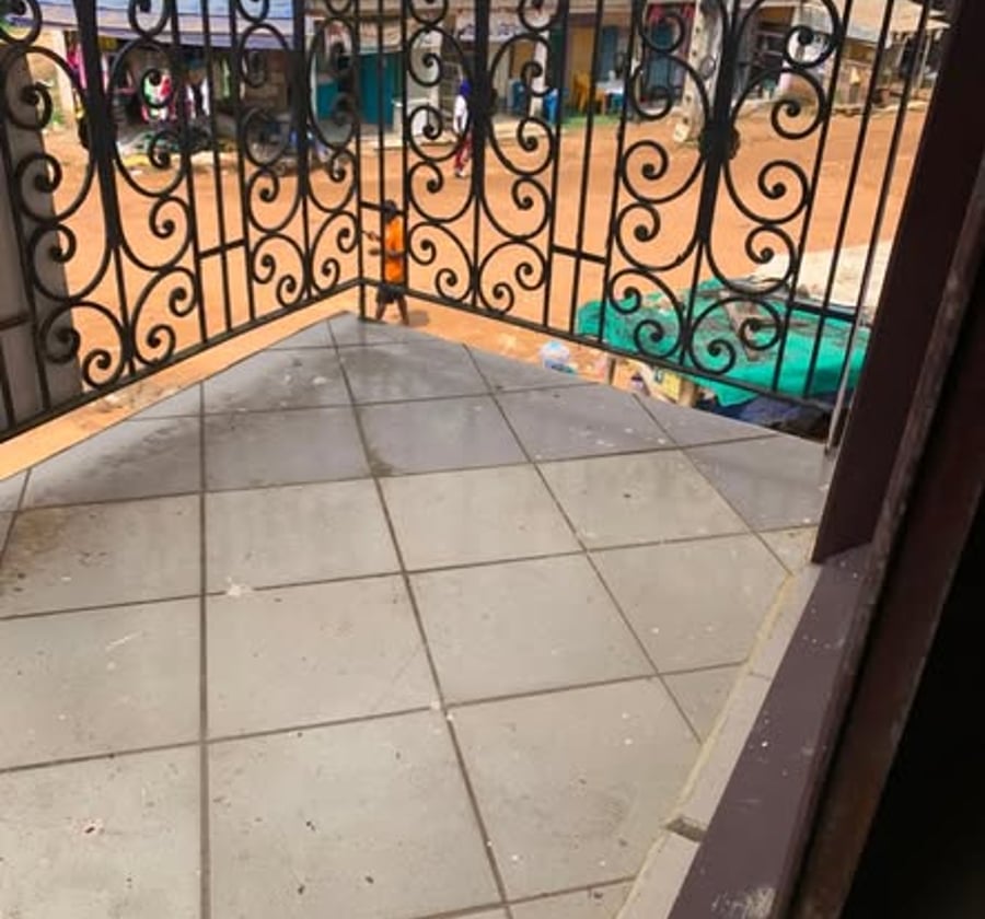 Appartement moderne 2 chambres – Ndogbati, Douala