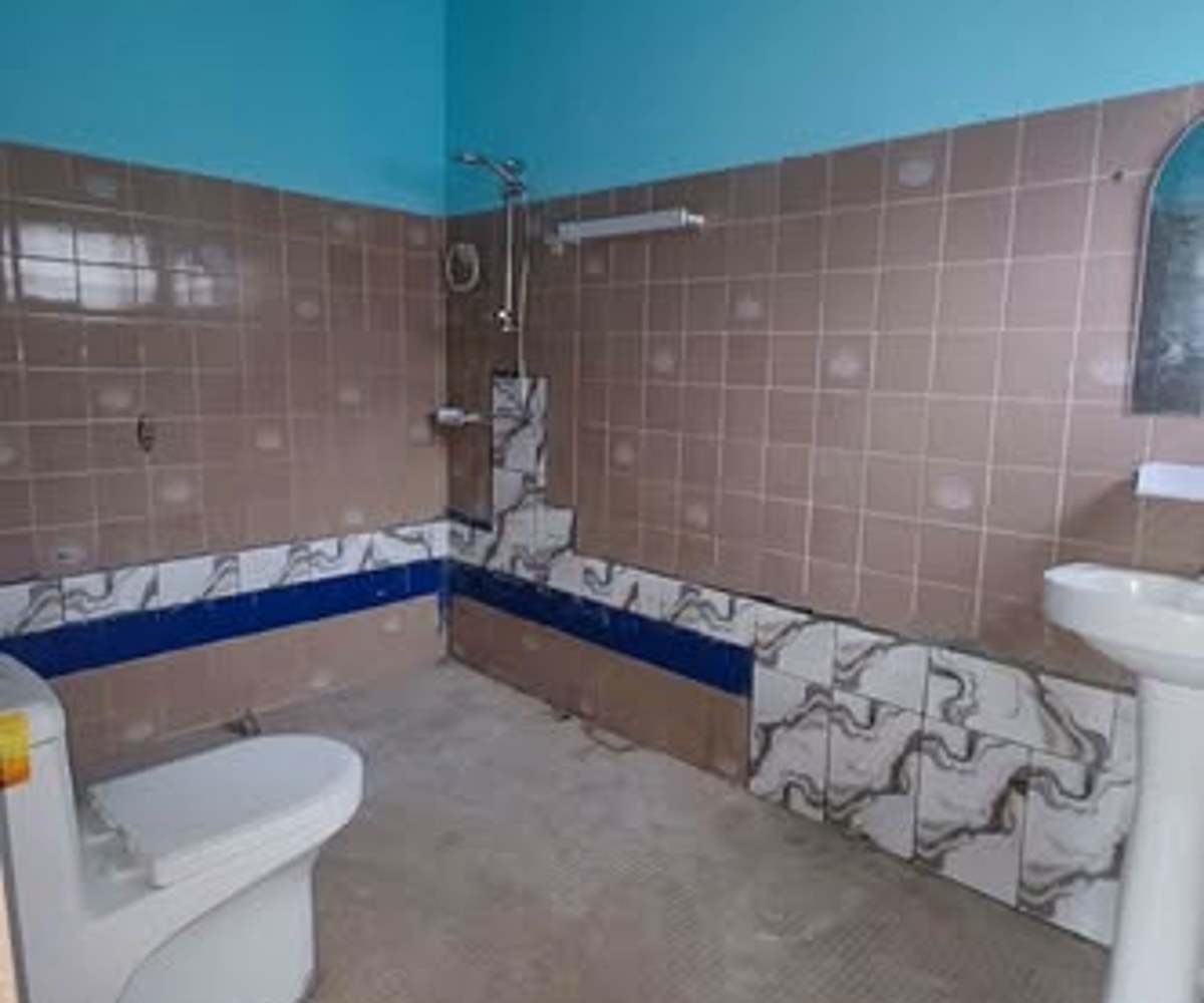Appartement 3 chambres à louer à Logbaba