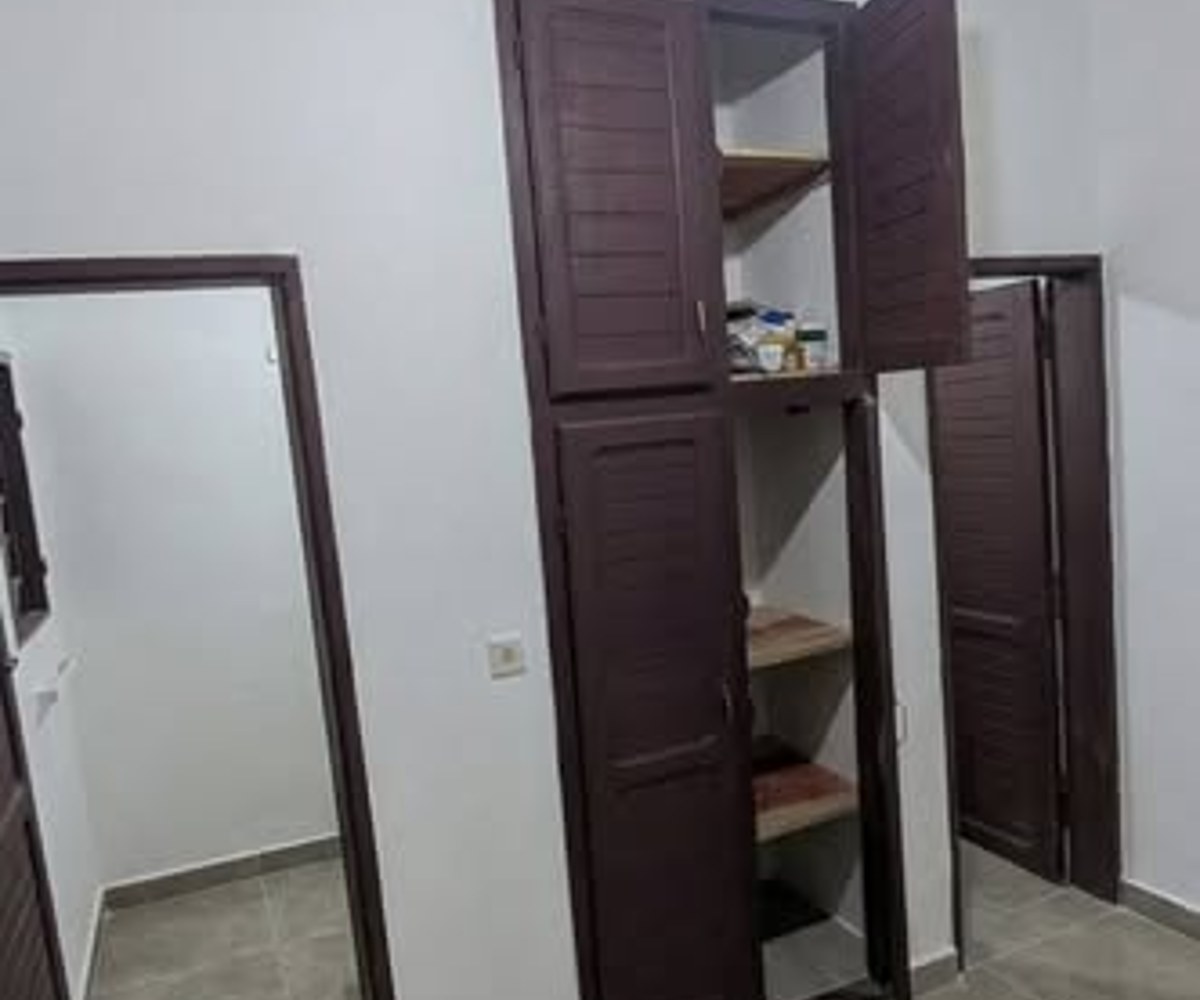 Chambre moderne à Ange Raphaël, Douala