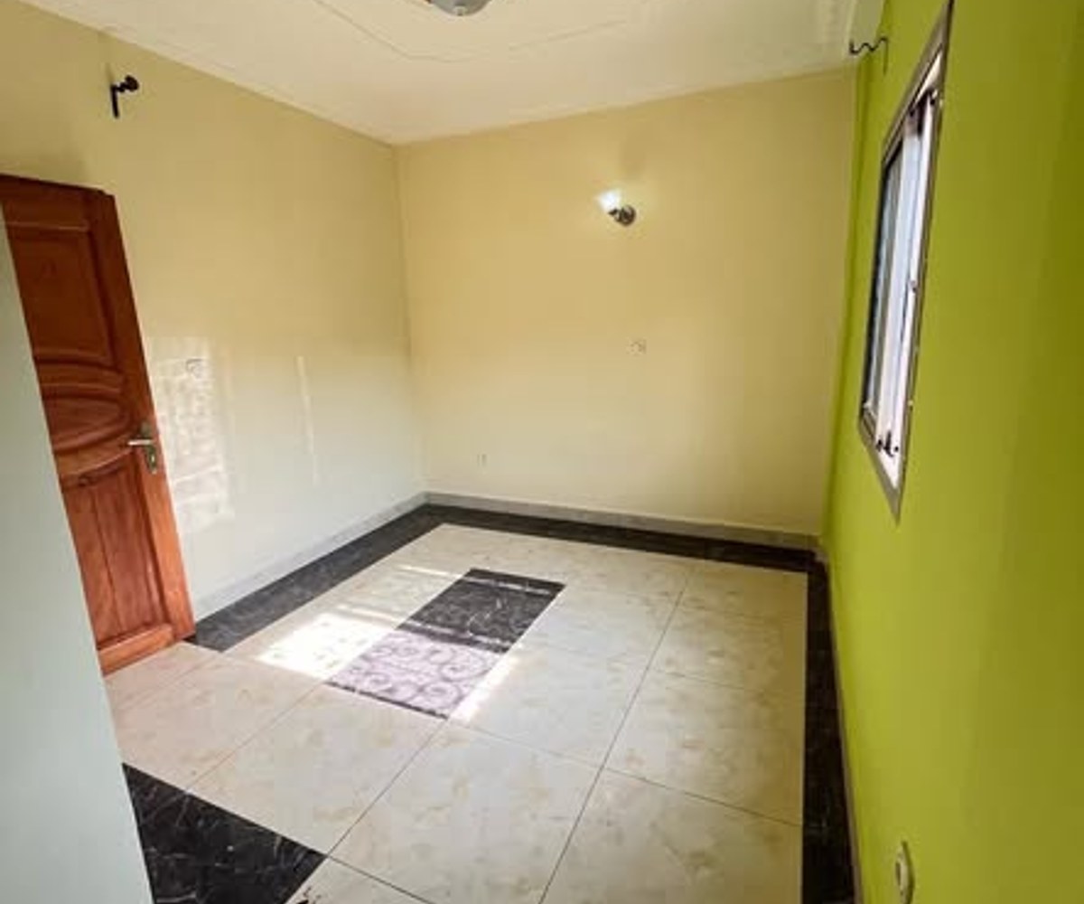 Studio moderne clés en main – Emana, Yaoundé – 75 000 FCFA/mois