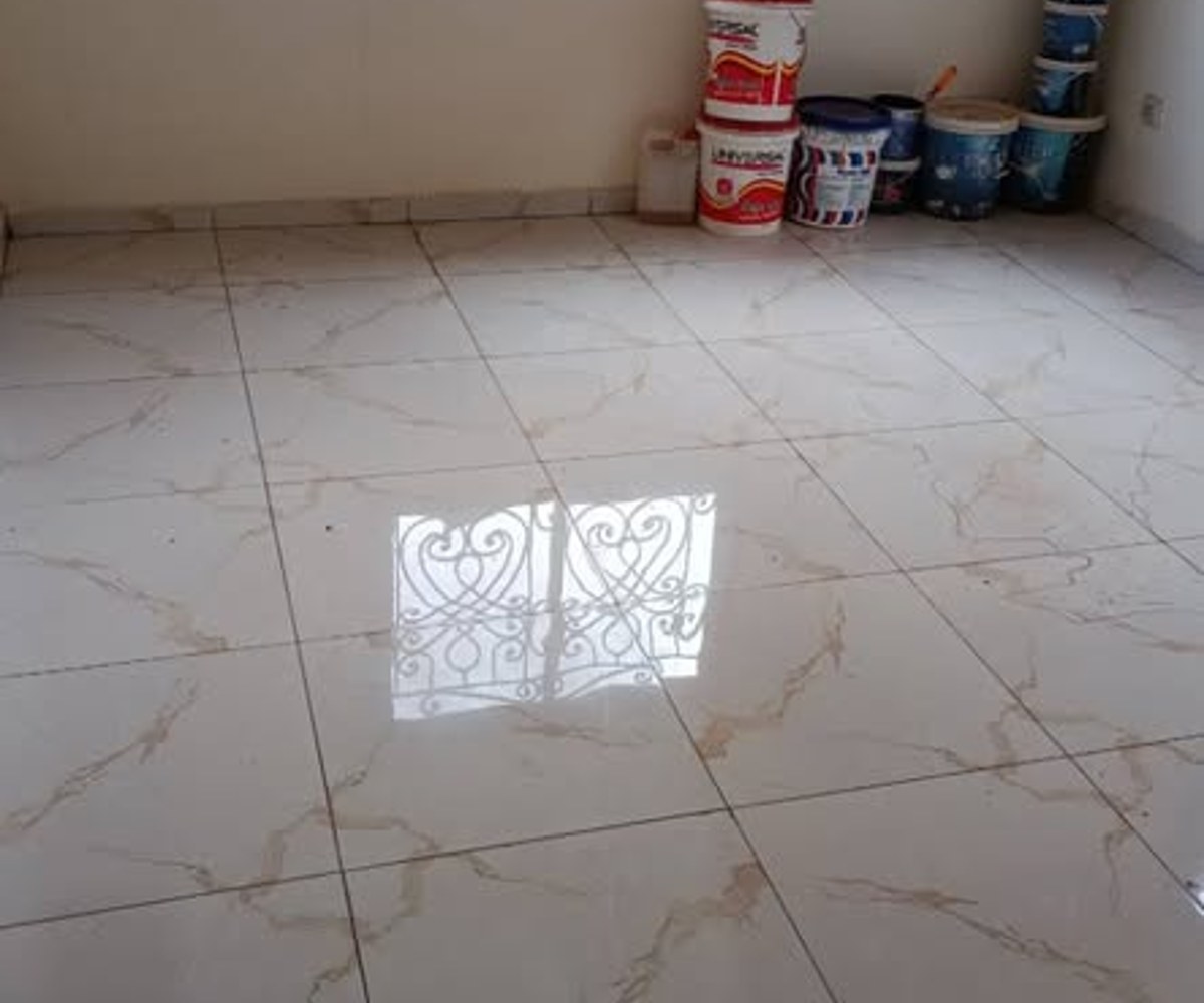 Duplex à louer à Akwa