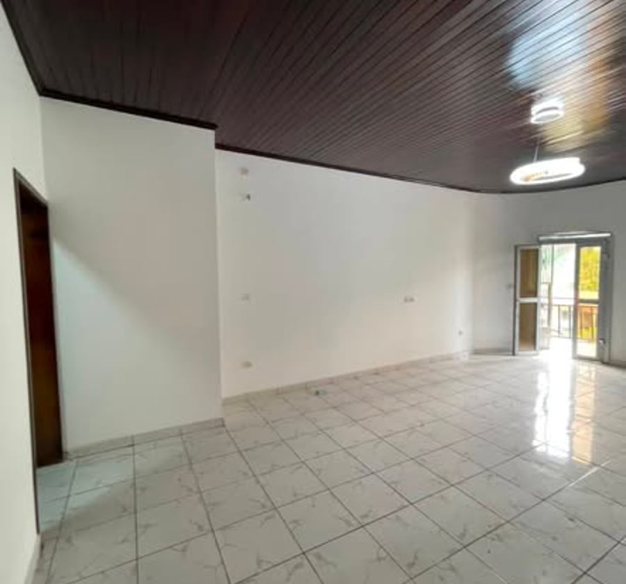 Appartement moderne à louer à Messassi, Yaoundé